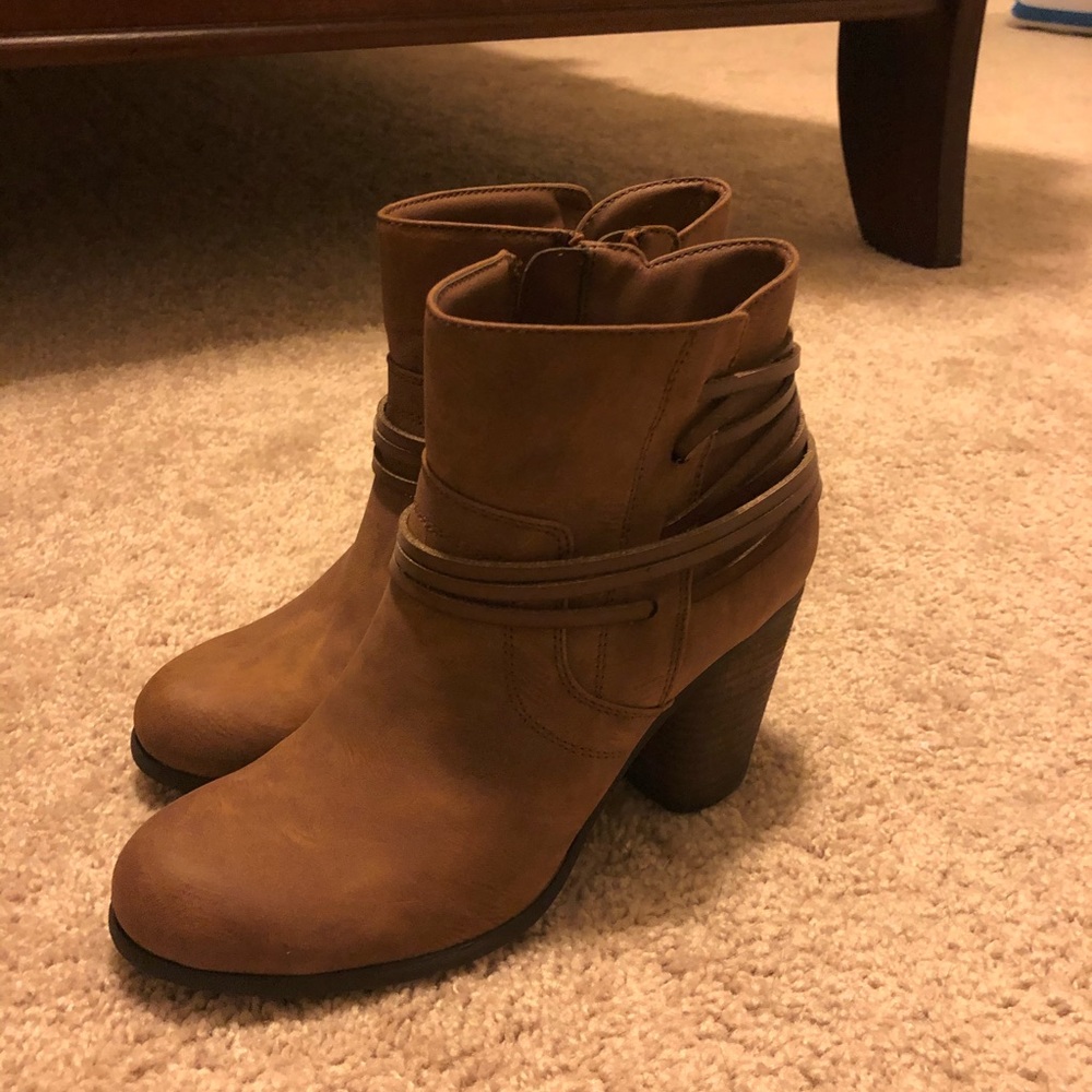 Tan booties with chunky heel